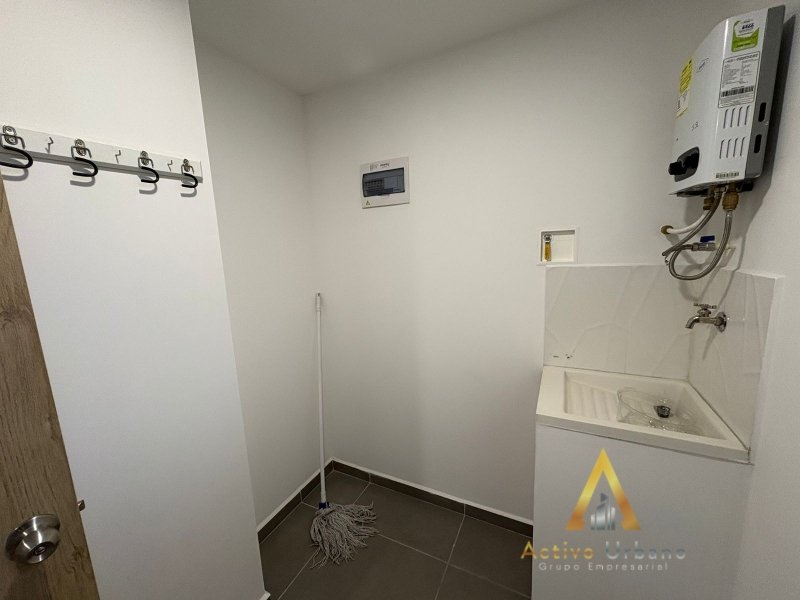 foto_104782_901271444_4268800694_ss