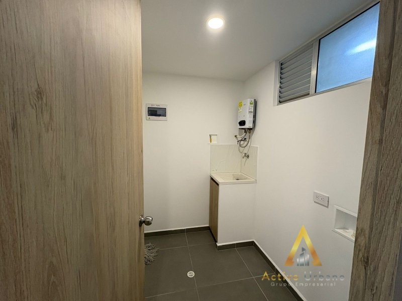 foto_104782_901271444_4303085991_ss