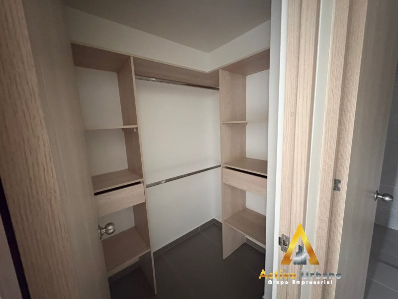 foto_104782_901271444_4774500594_ss