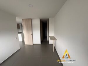 foto_104782_901271444_4774611027_ss