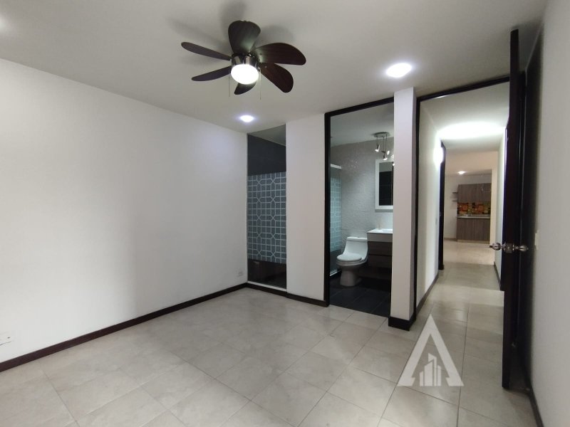 foto_104782_901271444_4804934492_ss