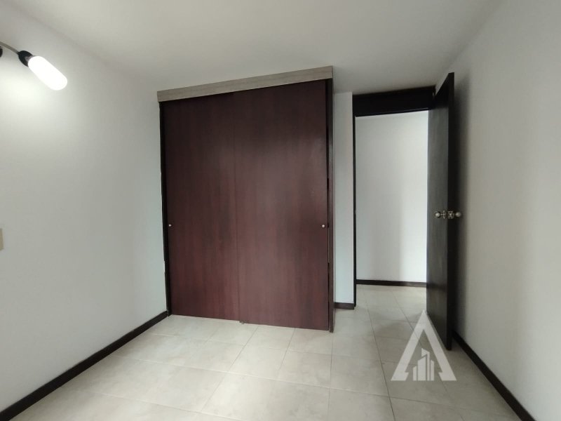 foto_104782_901271444_4829046301_ss