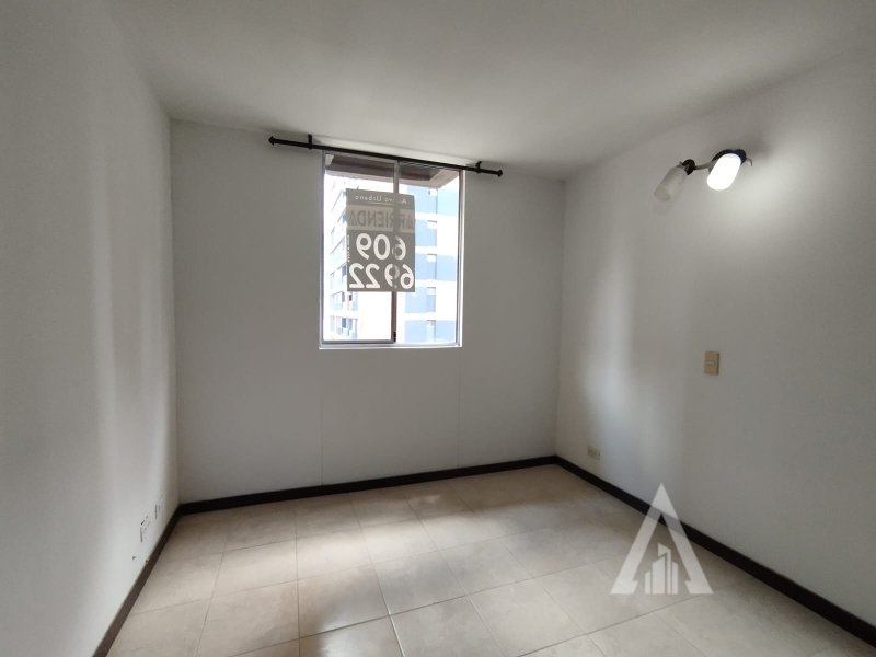 foto_104782_901271444_4850316934_ss