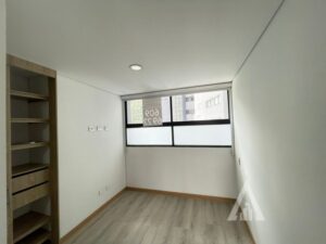 foto_104782_901271444_4911143423_ss