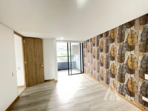 foto_104782_901271444_4960330101_ss