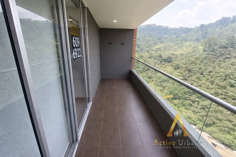 foto_104782_901271444_5636003329_ss