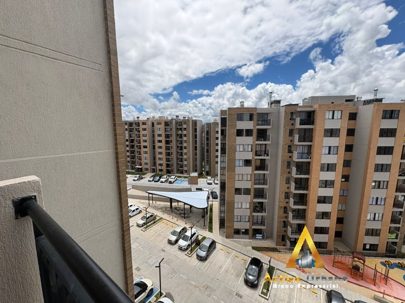 foto_104782_901271444_5881882980_ss