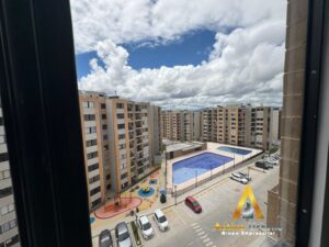 foto_104782_901271444_5905116863_ss