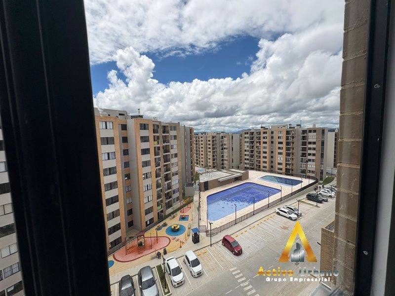 foto_104782_901271444_5905116863_ss