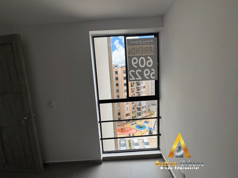 foto_104782_901271444_5909085315_ss