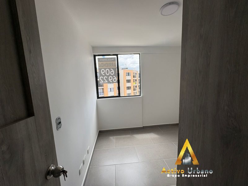 foto_104782_901271444_5935388072_ss