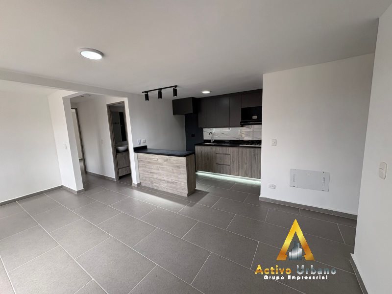 foto_104782_901271444_6009026997_ss