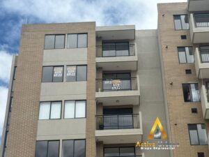 foto_104782_901271444_6013908963_ss