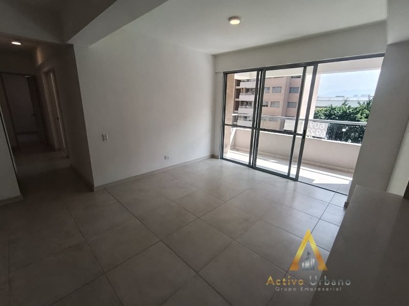 foto_104782_901271444_6123330246_ss