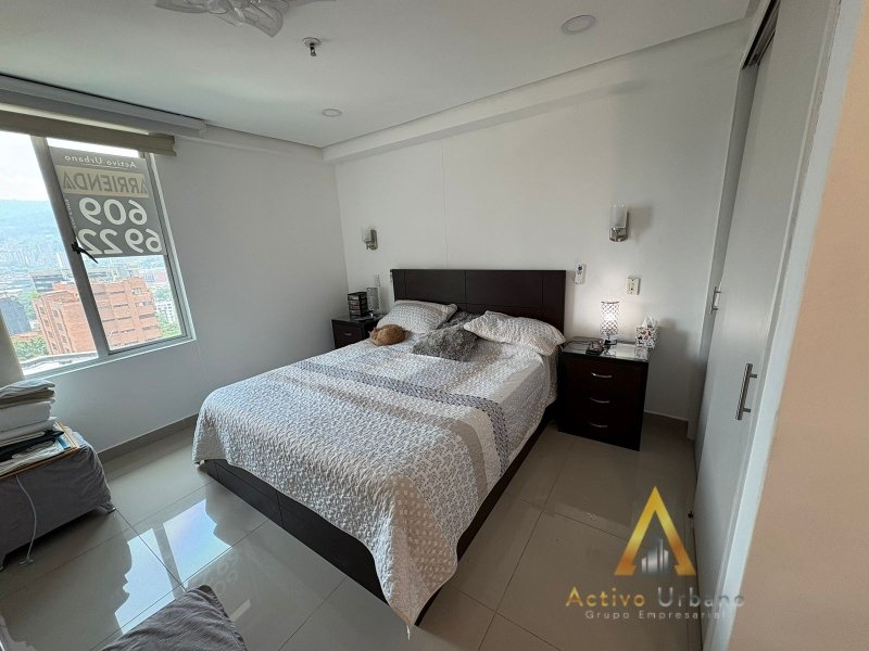 foto_104782_901271444_6360320069_ss