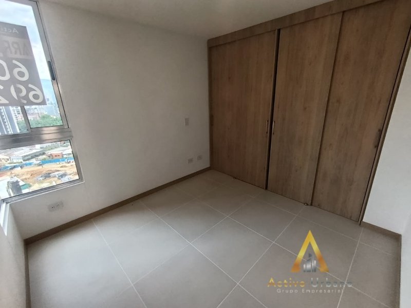 foto_104782_901271444_6791313735_ss