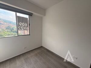 foto_104782_901271444_6909149272_ss