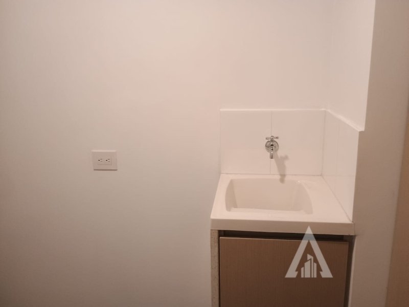 foto_104782_901271444_7338262347_ss