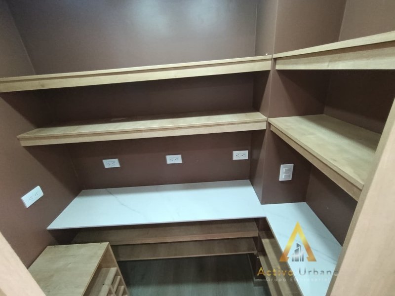 foto_104782_901271444_7379349327_ss