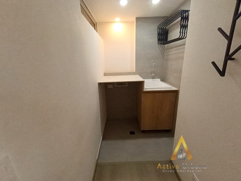 foto_104782_901271444_7380124393_ss