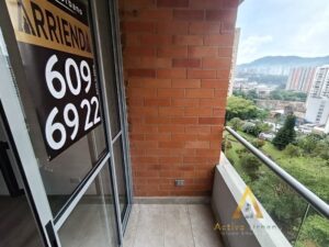 foto_104782_901271444_7420551706_ss