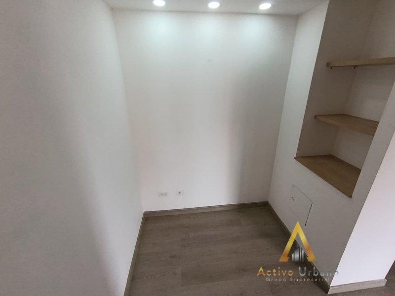 foto_104782_901271444_7448330651_ss