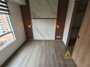 foto_104782_901271444_7456178675_ss