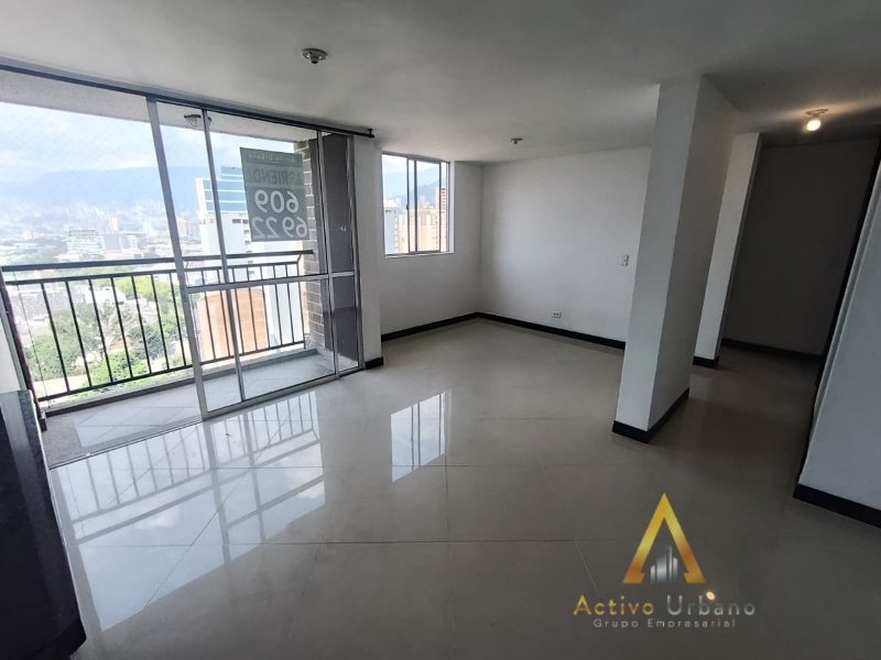 foto_104782_901271444_7486267857_ss