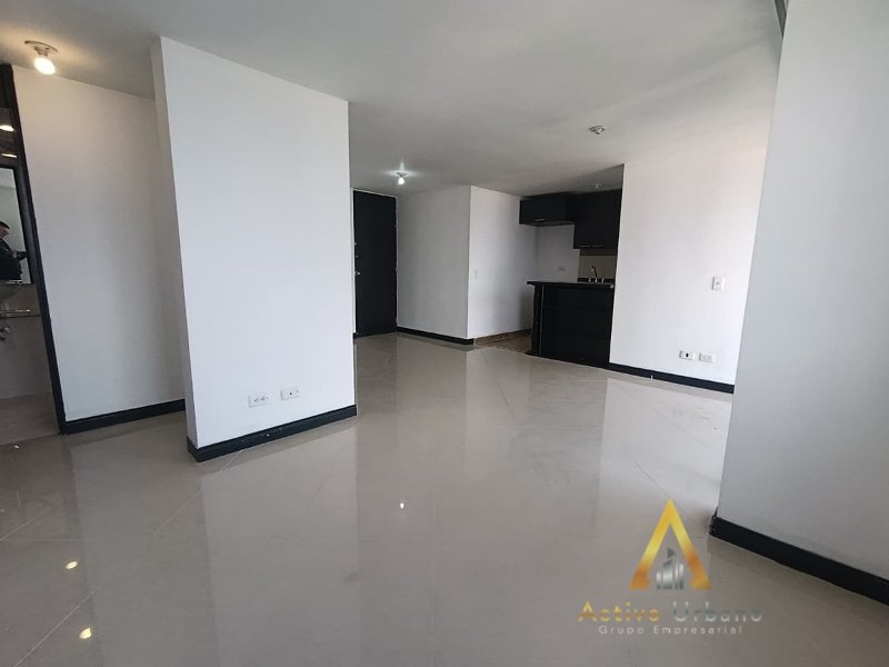 foto_104782_901271444_7531504198_ss