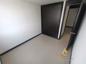 foto_104782_901271444_7557085490_ss