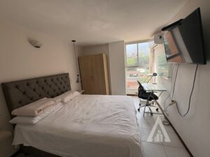 foto_104782_901271444_7616547520_ss