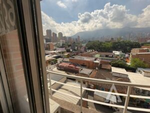 foto_104782_901271444_7660821380_ss