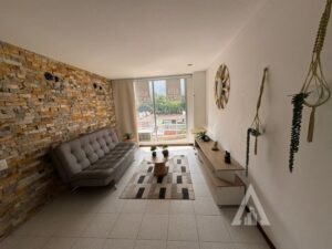 foto_104782_901271444_7703729524_ss