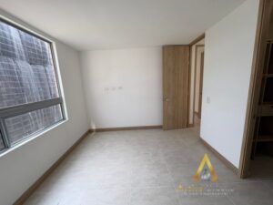 foto_104782_901271444_7725364038_ss