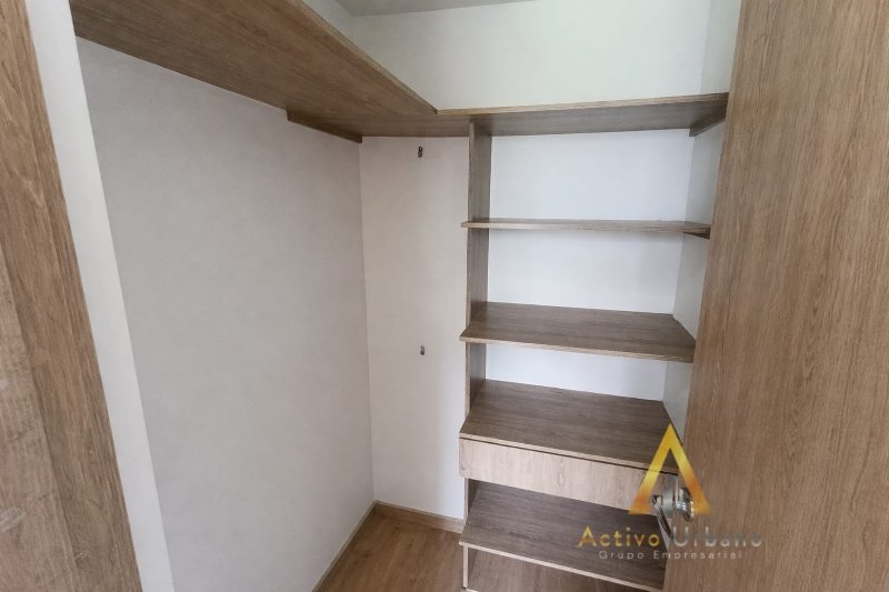 foto_104782_901271444_7858287745_ss