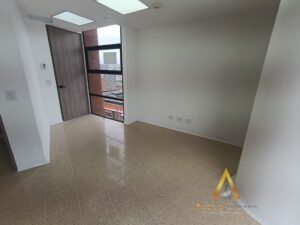 foto_104782_901271444_7977629059_ss