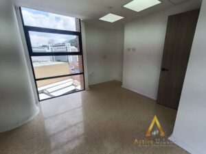 foto_104782_901271444_8014234712_ss