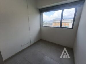 foto_104782_901271444_8200795115_ss