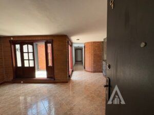 foto_104782_901271444_8305361710_ss