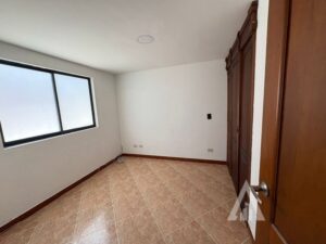 foto_104782_901271444_8307235539_ss