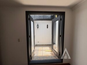 foto_104782_901271444_8319101676_ss