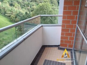 foto_104782_901271444_9142846931_ss