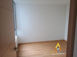 foto_104782_901271444_9167454194_ss