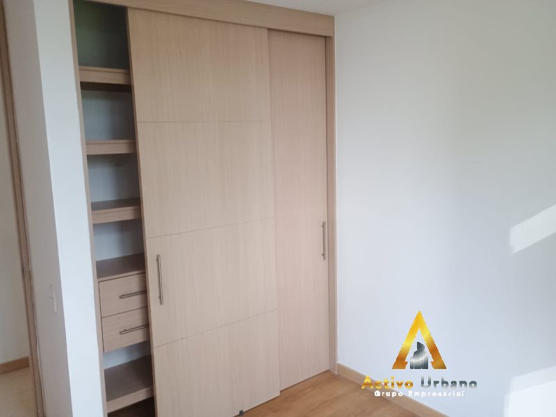 foto_104782_901271444_9181519971_ss