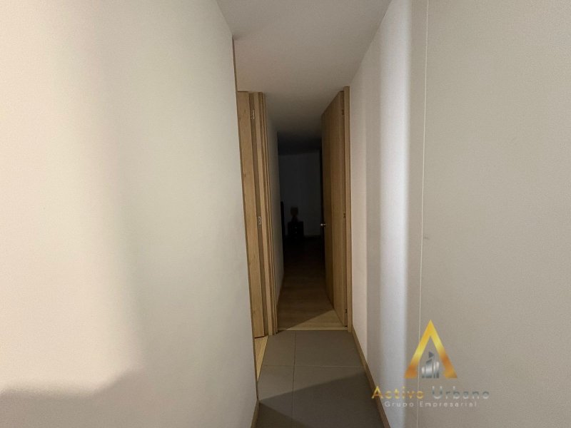 foto_104782_901271444_9275207365_ss