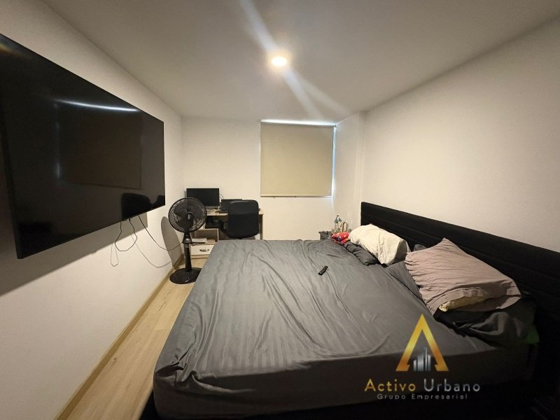 foto_104782_901271444_9294766203_ss