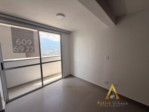 foto_104782_901271444_9389187510_ss