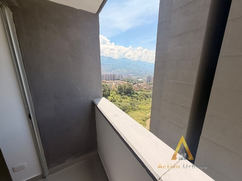 foto_104782_901271444_9389188292_ss