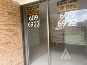 foto_104782_901271444_9744071867_ss