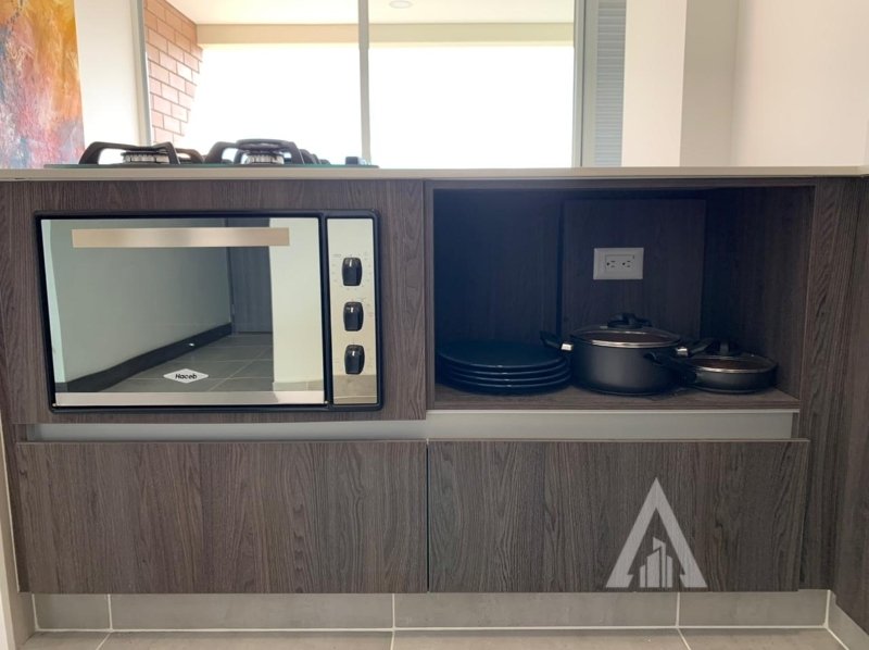 foto_104782_901271444_8870570146_ss